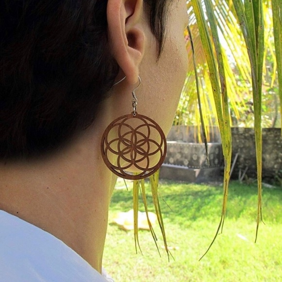 Laser-cut Wood Earrings - Picture 4 of 4